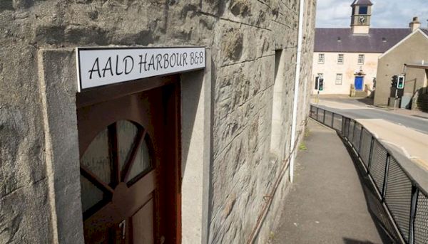 warning-to-businesses-after-‘very-believable’-scam-call-–-shetland-times-online