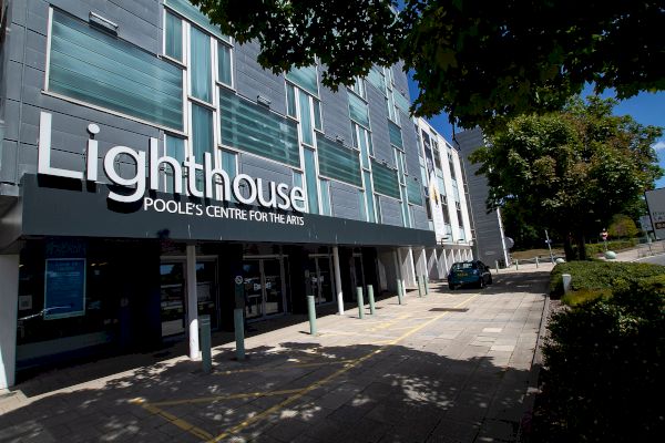 chris-jarvis-to-perform-in-cinderella-panto-in-poole-–-dorset-echo