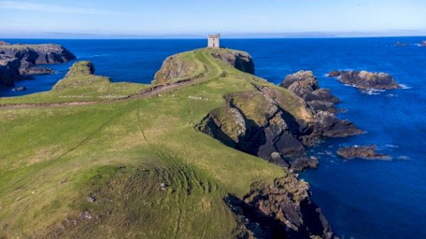 a-simply-magical-private-island-in-scotland-for-sale,-complete-with-an-18th-century-tower,-at-the-price-of-a-new-build-four-bed-in-guildford-–-country-life