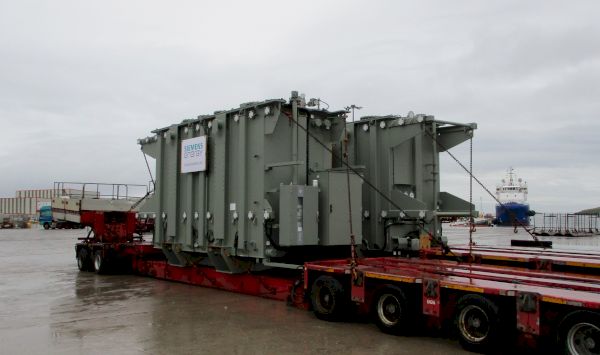 grid-transformers-to-be-delivered-to-566m-construction-site-under-police-escort-–-project-scotland