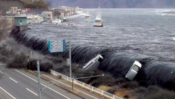 the-mediterranean-cities-preparing-for-a-tsunami-–-the-week-uk