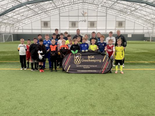 youngsters-benefit-from-top-goalie-advice-–-shetland-times-online