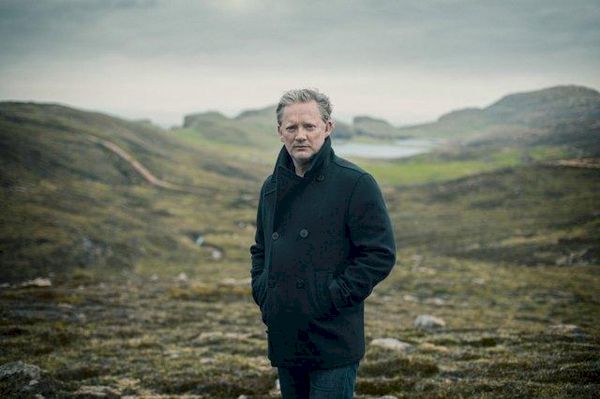 scottish-star-douglas-henshall-to-depart-bbc-crime-drama-shetland-–-the-scotsman