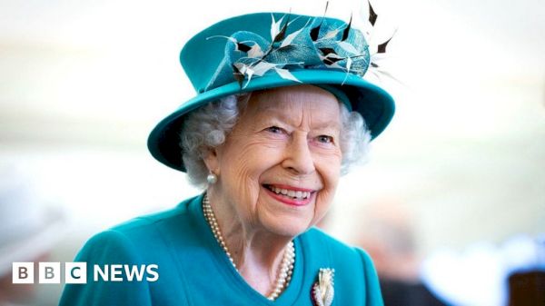 queen-travels-to-balmoral-for-summer-holiday-–-bbc