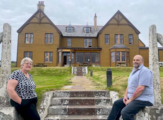 ‘arrive-as-strangers,-leave-as-friends’:-hotel-owners-plan-to-move-on-–-shetland-news