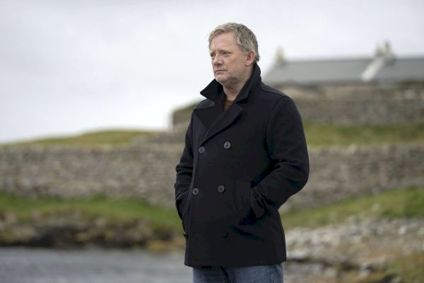 why-has-douglas-henshall-left-shetland?-and-what’s-in-store-in-his-final-series?-–-what-to-watch