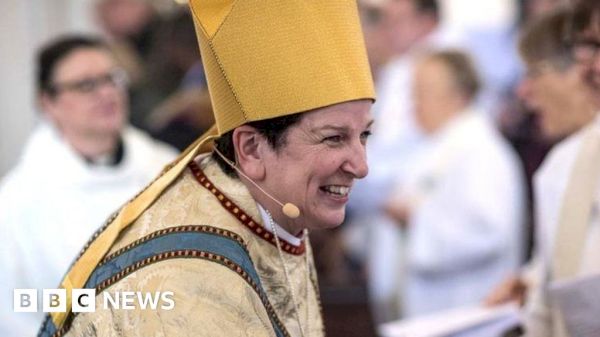 scotland’s-first-female-bishop-briefly-suspended-amid-bullying-claims-–-bbc