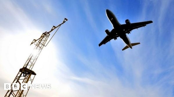 drunk-man-breached-security-fence-at-aberdeen-airport-–-bbc
