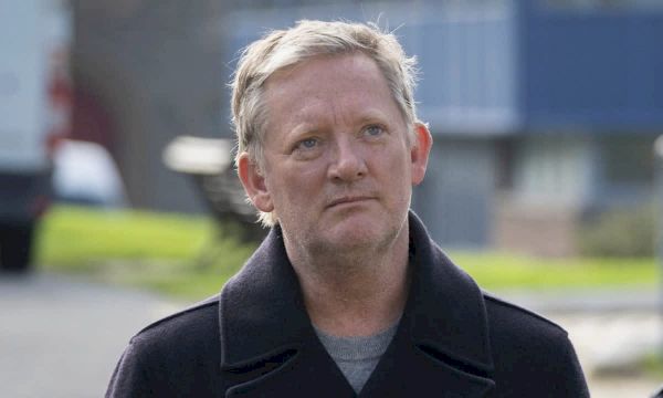 shetland-fans-spot-major-clue-hinting-at-jimmy-perez’-replacement-–-hello!