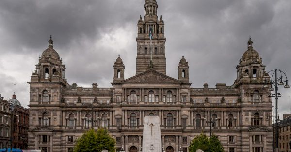 glasgow-city-council-investigating-school-worker-over-alleged-sectarian-comments-on-social-media-–-scottish-daily-express