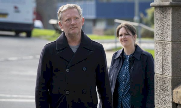 shetland-viewers-spot-major-clue-hinting-at-jimmy-perez’-fate-in-penultimate-episode-–-hello!