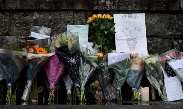 in-full:-all-the-places-you-can-pay-your-respects-to-the-queen-across-the-north-and-north-east-–-the-press-&-journal