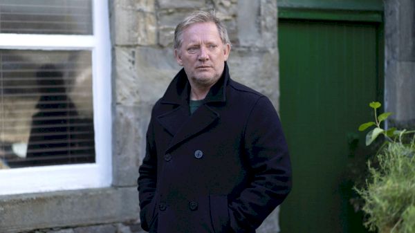 shetland-2022-full-cast-revealed-for-series-7-of-bbc-one-drama-–-telly-mix