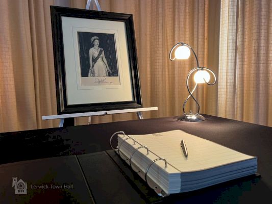book-of-condolences-available-to-be-signed-before-funeral-–-shetland-times-online