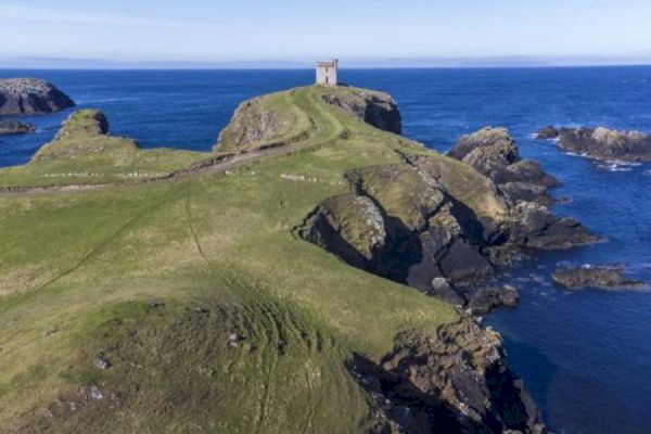 have-a-look-at-the-stunning-island-up-for-sale-in-shetland-–-glasgow-times