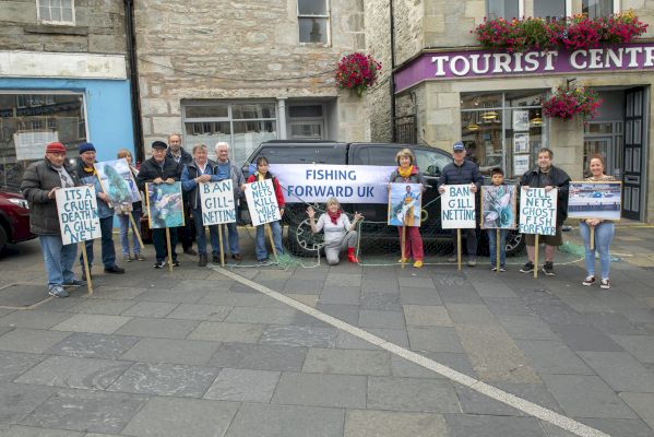 gill-netting-protestors-to-march-through-lerwick-–-shetland-times-online