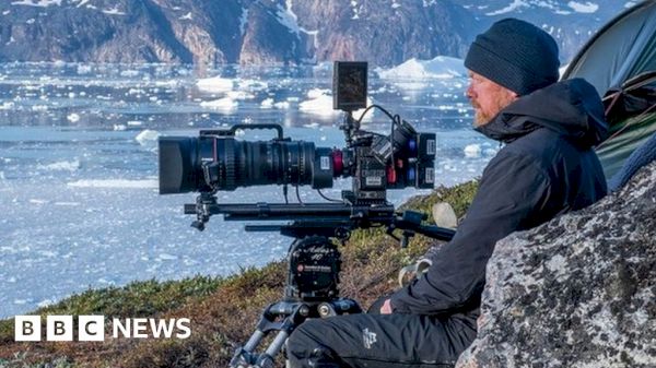 frozen-planet:-filming-climate-change-in-action-on-an-arctic-glacier-–-bbc