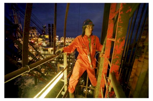 bumper-north-sea-deals-give-lie-to-the-warnings-on-windfall-profit-taxation-–-heraldscotland