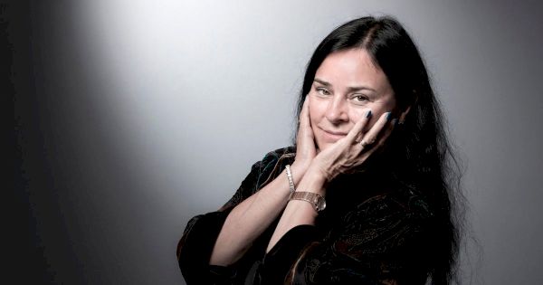 diana-gabaldon-praises-‘eye-popping’-outlander-‘infinity-drawing’-–-scottish-daily-express