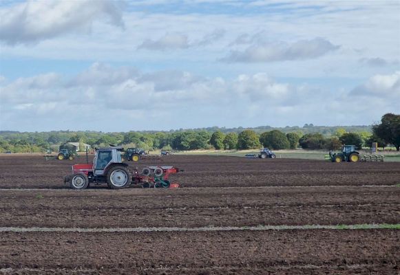 pictures:-farmers-go-head-to-head-in-60th-annual-ploughing-match-–-advertiser-and-times