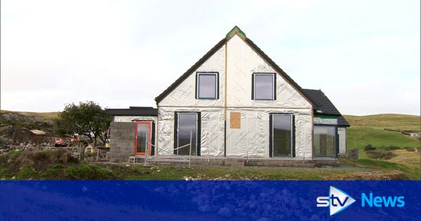 inspired-by-the-thermos-flask,-this-house-on-shetland-creates-more-energy-than-it-will-ever-need-–-stv-news
