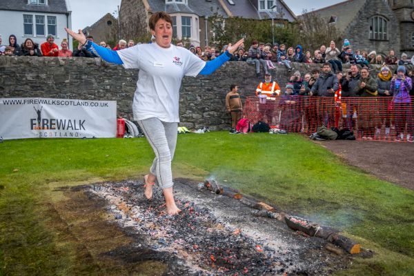 firewalkers-brave-hot-coals-for-ability-shetland-–-shetland-times-online