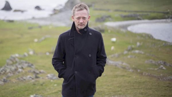henshall-hopes-bbc-don’t-‘make-a-mess’-of-shetland-after-leaving-hit-show-–-the-scotsman