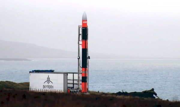elon-musk’s-uk-rival-crashes-rocket-in-sea-after-iceland-test-fails-spectacularly-–-express