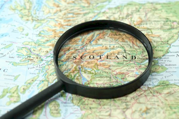 scottish-house-prices-fall,-walker-fraser-steele-data-shows-–-mortgage-finance-gazette