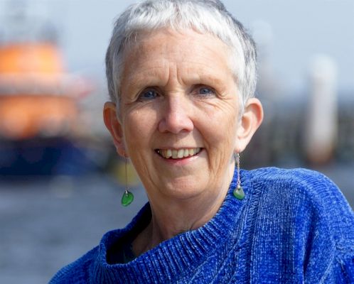 ‘it-starts-with-a-body-on-the-beach,-but-i-don’t-know-who-it-is’-–-ann-cleeves-on-writing-crime-novels-|-life-–-news24