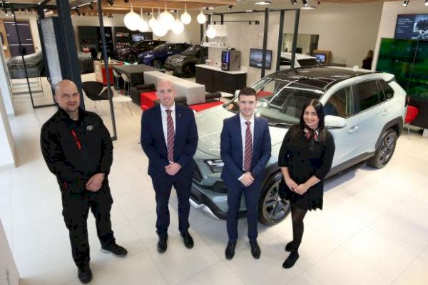1m-scottish-car-dealership-opens,-creating-seven-jobs-–-yahoo-news-uk