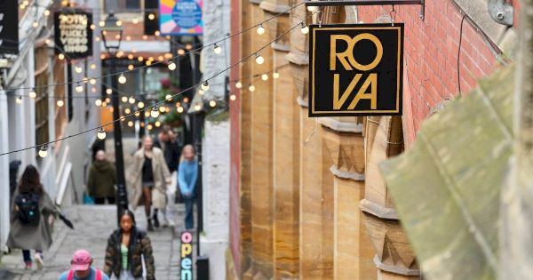 new-shop-coming-to-christmas-steps-for-festive-season-–-bristol-live