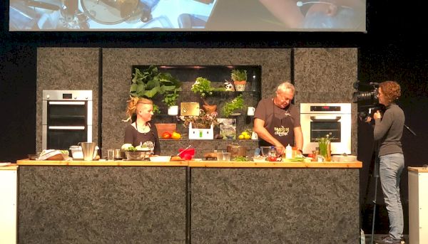 islanders-tuck-in-at-this-year’s-food-and-drink-festival-–-shetland-news