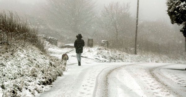 met-office-snow-warnings-for-swathes-of-uk-as-up-to-10cm-could-fall-–-leeds-live