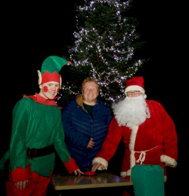 mulled-juice-and-mince-pies-in-scalloway-–-shetland-times-online