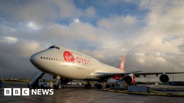 virgin-orbit:-first-uk-space-launch-from-cornwall-faces-delay-–-bbc