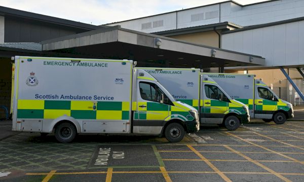 ambulances-take-almost-13-minutes-to-respond-to-‘life-threatening’-conditions-in-aberdeenshire-and-shetland-–-the-press-&-journal