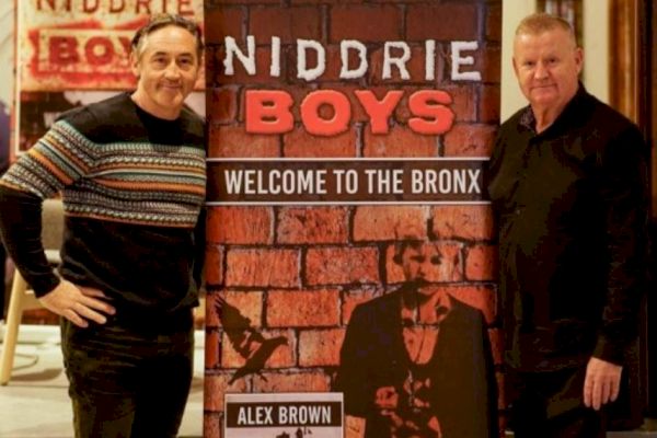 eastenders-actor-promotes-county-author’s-new-book-at-launch-–-east-lothian-courier