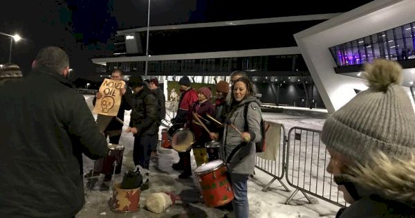 extinction-rebellion-and-just-stop-oil-activists-disrupt-energy-awards-bash-in-aberdeen-–-daily-record