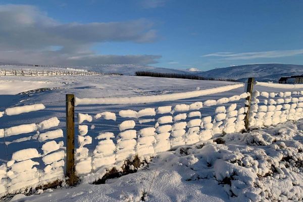 engineers-warn-shetlanders-could-be-without-power-until-weekend-–-yahoo-news-uk