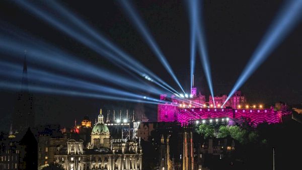 in-pictures:-crowds-and-colour-return-to-scotland-as-covid-winds-down-–-belfast-telegraph