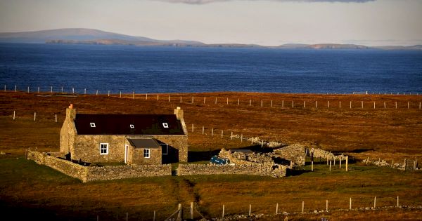 the-remote-scottish-island-that-celebrates-christmas-and-new-year-nearly-two-weeks-late-–-daily-record