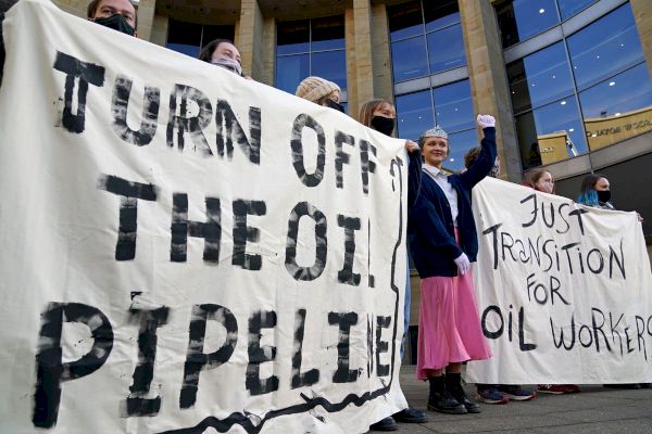 uk-government-urged-to-reject-‘climate-wrecking’-rosebank-oil-field-plans-–-evening-standard
