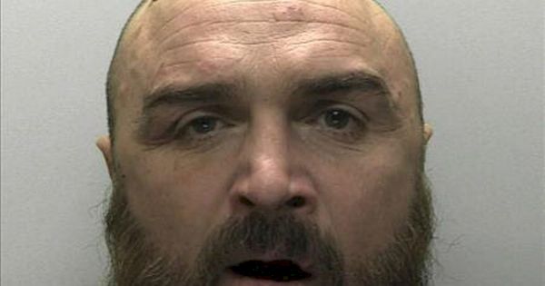 police-hunt-‘yawning’-devon-man-wanted-over-alleged-assault-–-cornwall-live