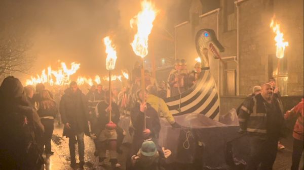 watch:-hundreds-soak-up-scalloway-fire-festival-on-its-return-–-shetland-times-online