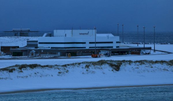 sumburgh-airport-to-re-open-after-snow-disruption