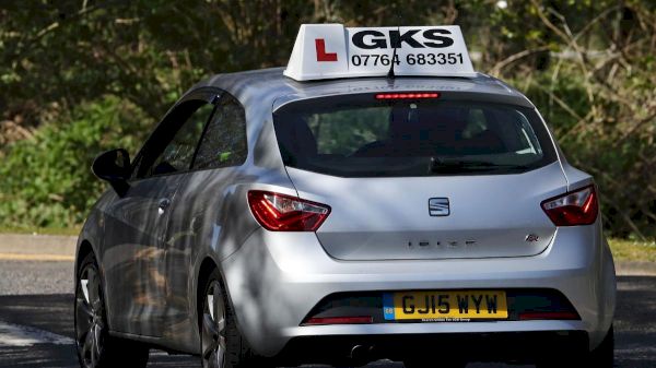 minister-hopes-driving-test-backlog-will-be-cleared-‘within-next-few-months’-–-yahoo-news-uk