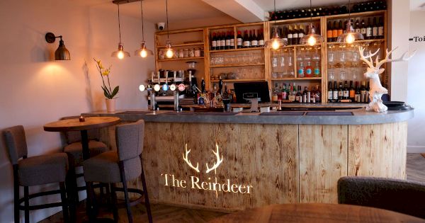 first-look-around-new-look-reindeer-pub-at-hoveringham-–-nottinghamshire-live