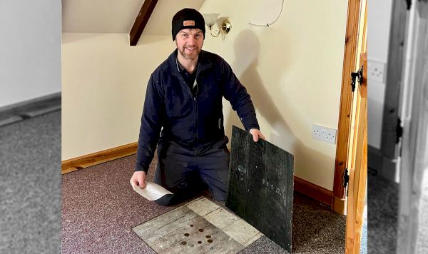 treasure-hunt-unearthed-under-unst-cottage-carpet-after-nearly-20-years-–-shetland-news