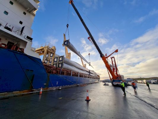 more-than-400-convoys-of-viking-energy-components-planned-over-six-months